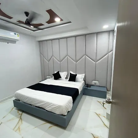 Hotel Hira Palace-3